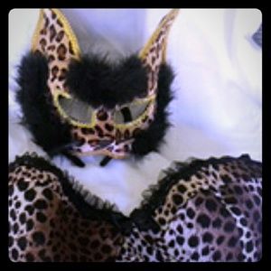 Cheetos sexy lingerie